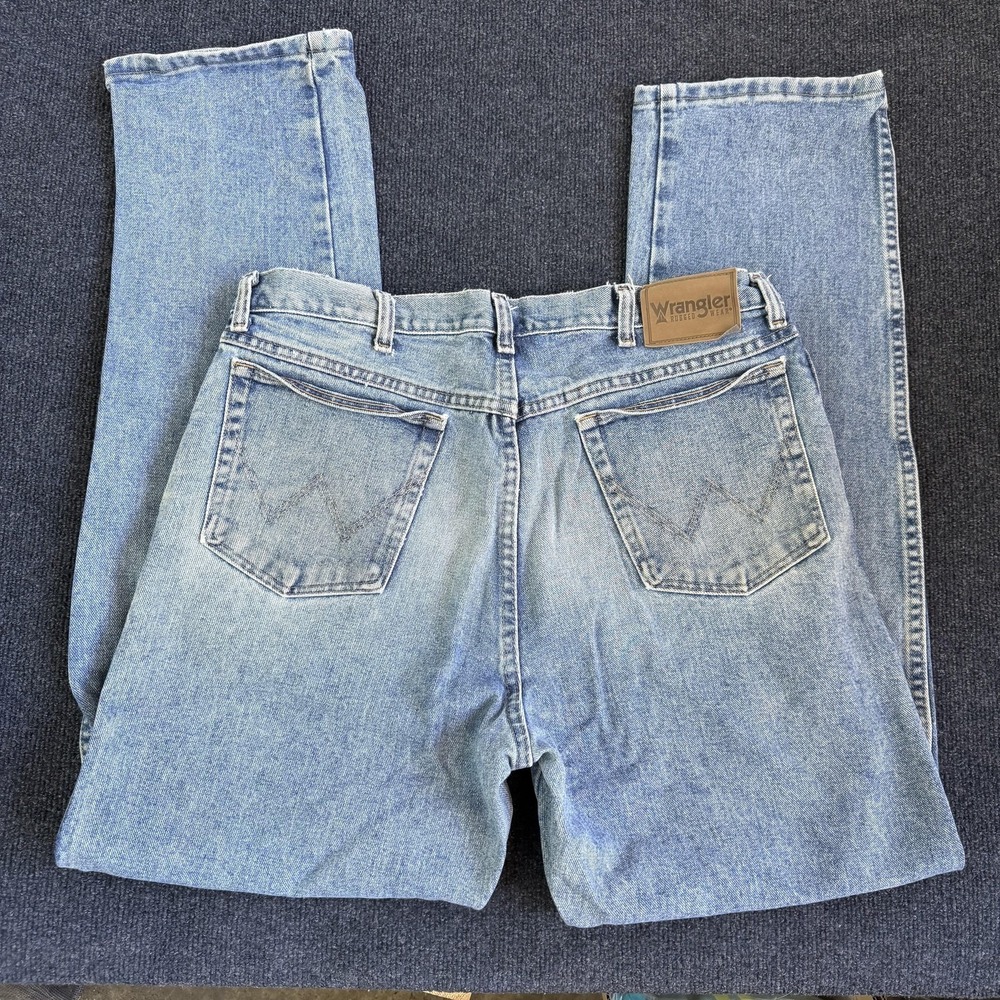Wrangler Rugged Wear Jeans Mens 36x34 Light Blue Denim Regular Straight 35001AI